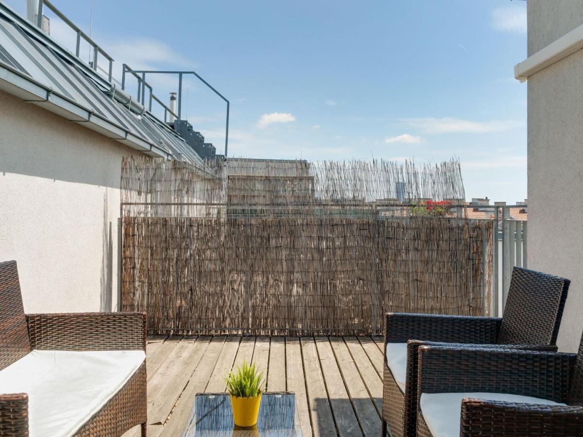 Elegant Apartment In Vienna With Patio 외부 사진