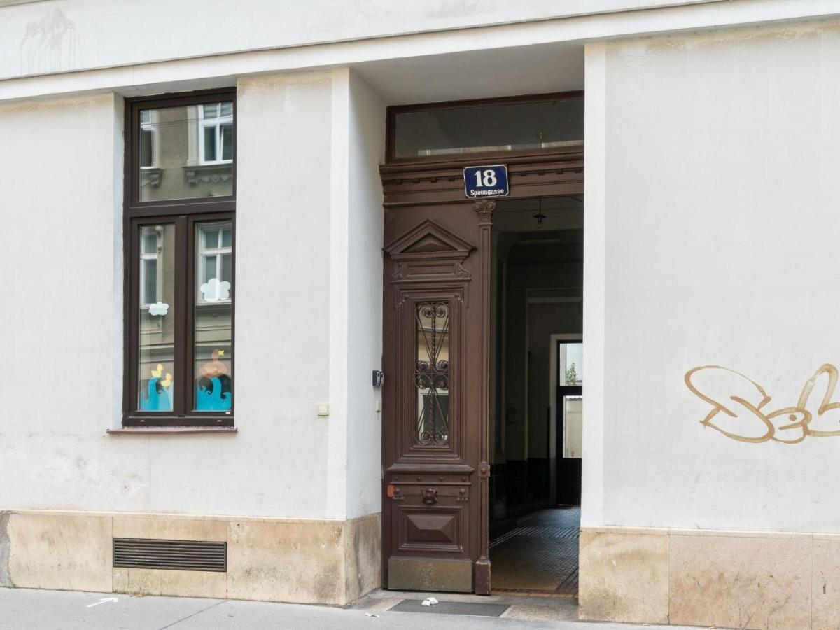 Elegant Apartment In Vienna With Patio 외부 사진